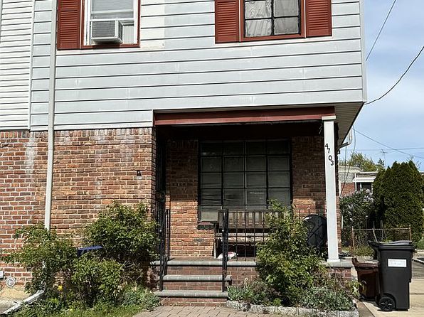 4703 212th St, Flushing, NY 11361