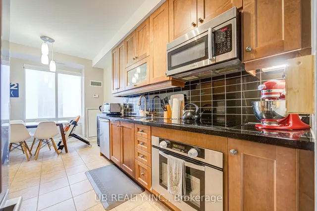 Additional image 31 of 35 Balmuto St Unit 3201
