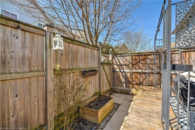 Additional image 36 of 39 Pinewoods Dr Unit 13
