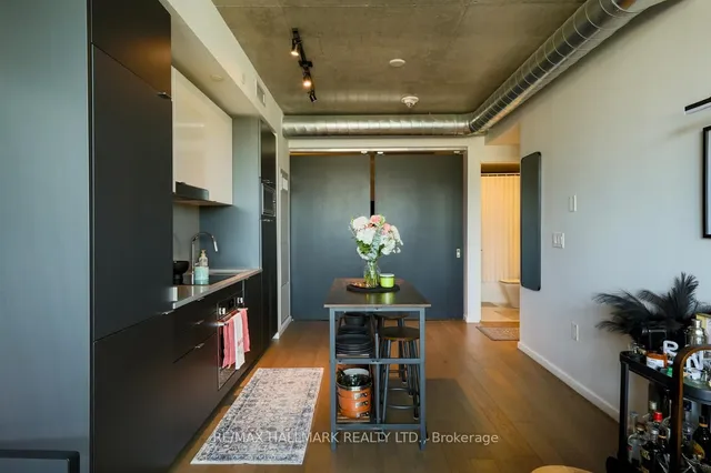 Additional image 11 of 21 Lawren Harris Sq Unit 407