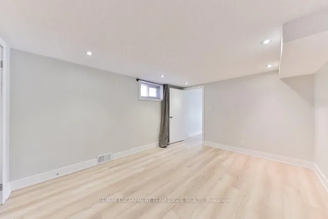 Additional image 37 of 50 Cornell Ave