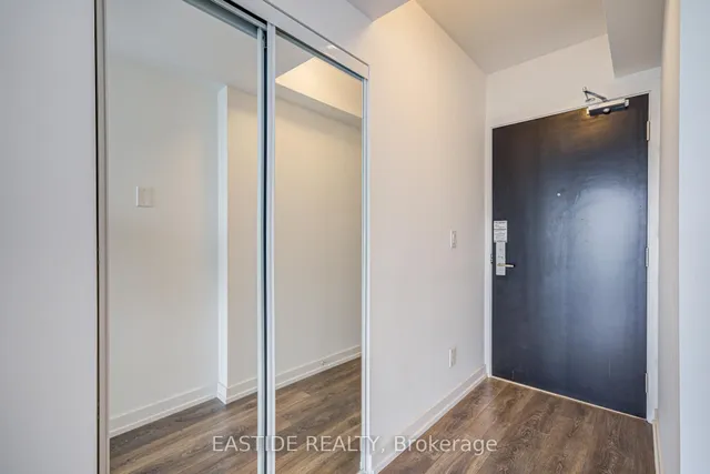 Additional image 6 of 159 Wellesley St Unit 3301
