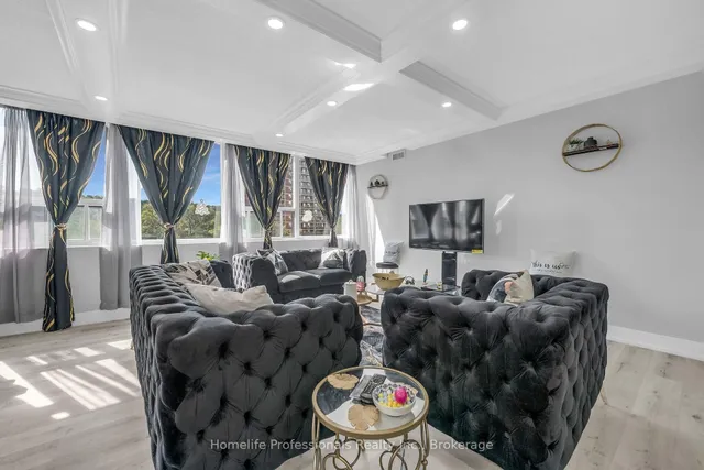 Additional image 18 of 120 Duke St Unit 704