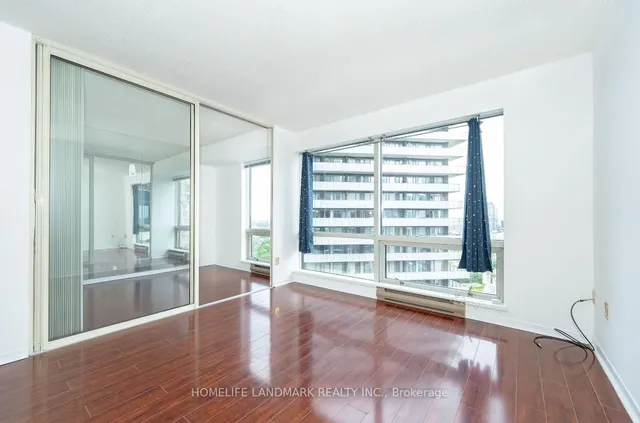 Additional image 14 of 1001 Bay St Unit 2616