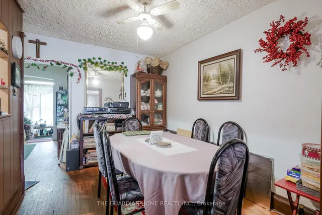 Additional image 4 of 466 Donlands Ave