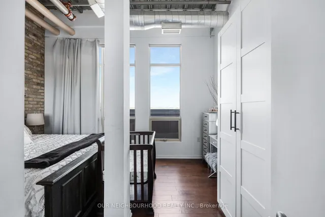 Additional image 24 of 736 Dundas St Unit PH2