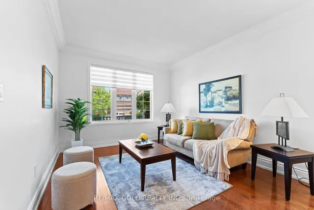 Additional image 10 of 36 Slipneedle St