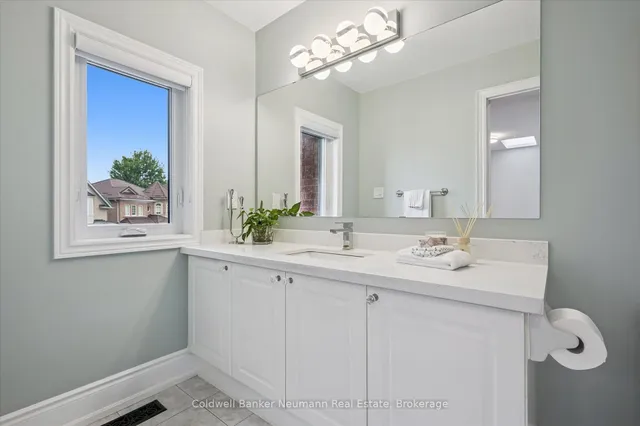 Additional image 31 of 5248 Nova Cres