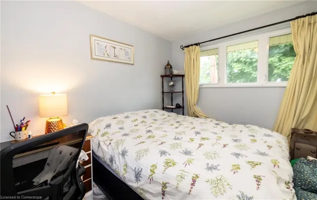 Additional image 13 of 371 Meadowbrook Dr