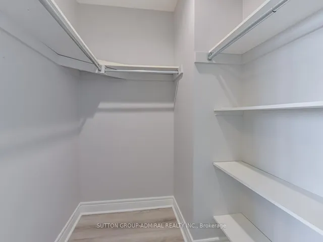 Additional image 30 of 1 Clairtrell Rd Unit 309