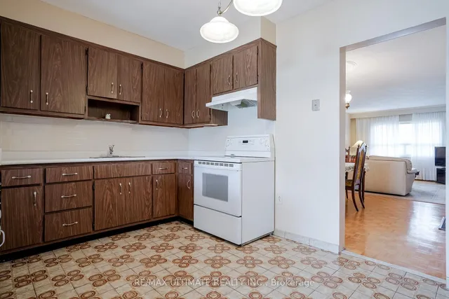 Additional image 19 of 8 Doncaster Ave