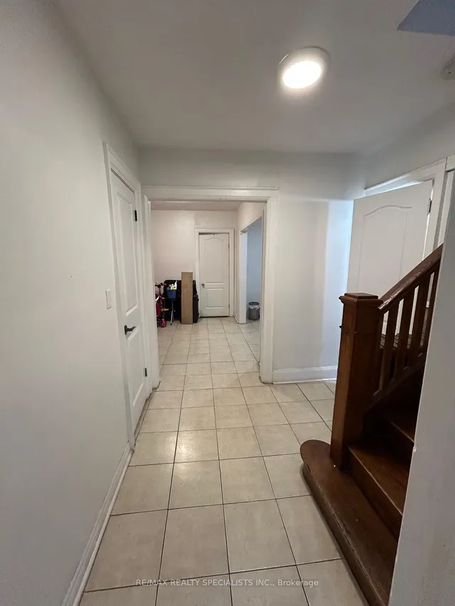 Additional image 3 of 628 Oakwood Ave