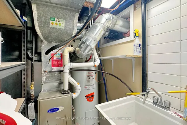 Additional image 32 of 8 Furnival Rd