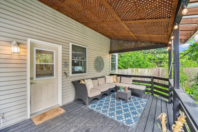 Additional image 39 of 37 Brock St