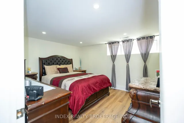 Additional image 26 of 9799 Heritage Rd