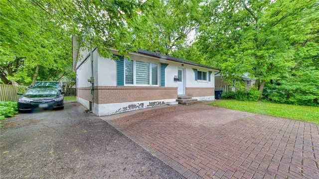Additional image 3 of 3853 Finch Ave