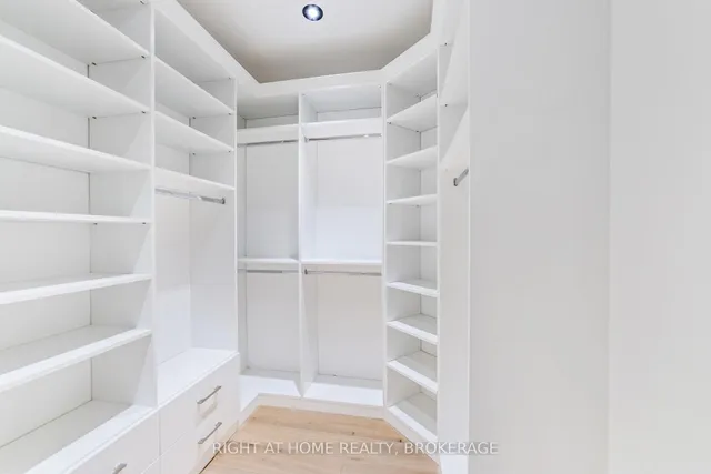 Additional image 14 of 515 Hamilton Dr