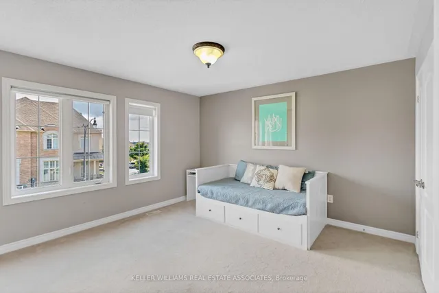 Additional image 24 of 51 Black Diamond Cres