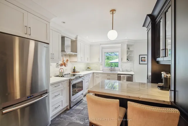 Additional image 11 of 4216 Petersburg Cres