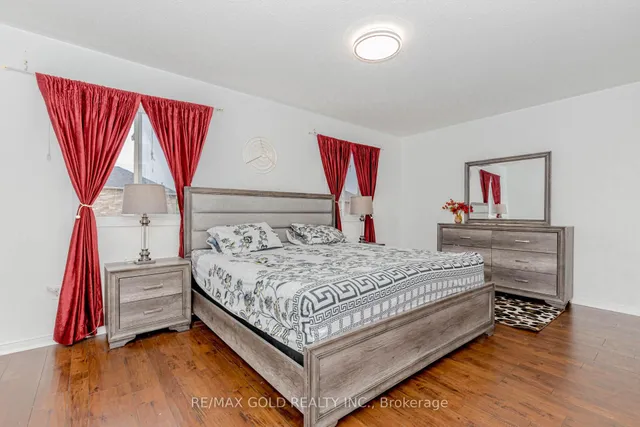 Additional image 18 of 87 Queen Mary Dr