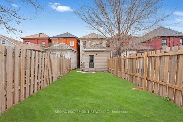 Additional image 23 of 26 Madison Ave