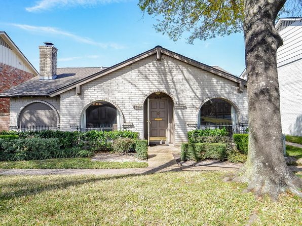 3038 Gessner Rd, Houston, TX 77080