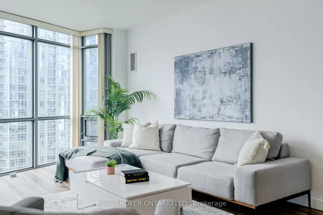 Additional image 11 of 5 Mariner Terr Unit 2605