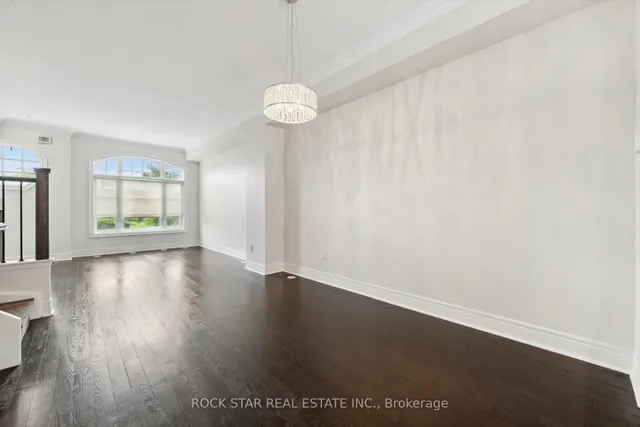 Additional image 4 of 819C Oxford St