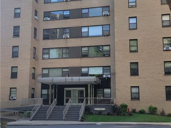 6 Fordham Hill Oval APT 2D, Bronx, NY 10468
