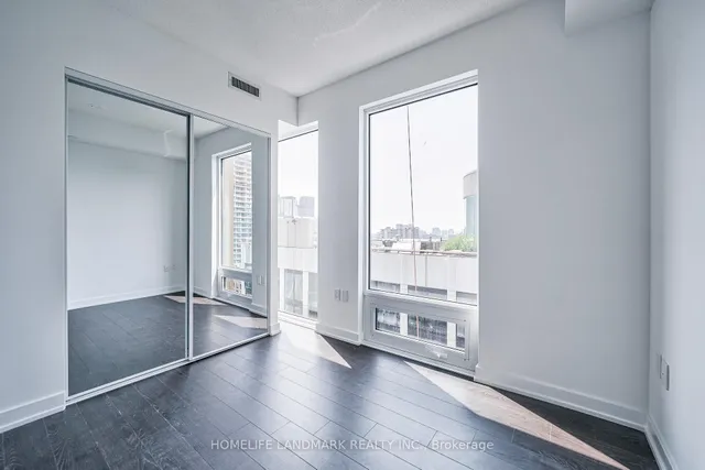 Additional image 13 of 238 Simcoe St Unit 1908