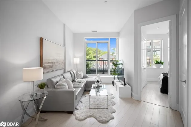 Additional image 17 of 2 Old Mill Dr Unit 103