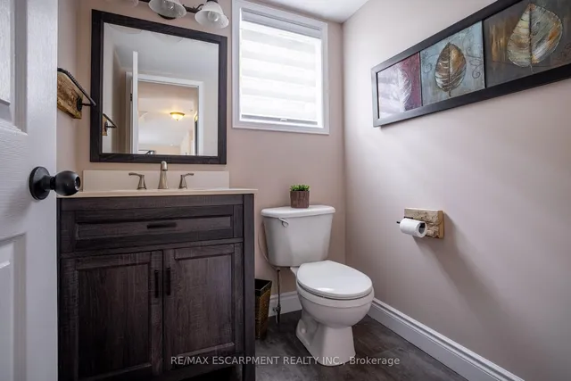 Additional image 21 of 70 ANDERSON Crt