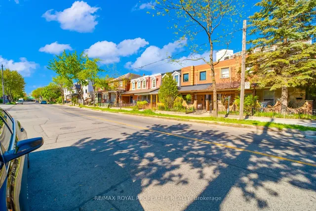 Additional image 43 of 131 Lansdowne Ave