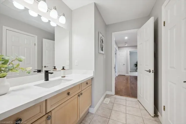 Additional image 28 of 3 Kestrel St