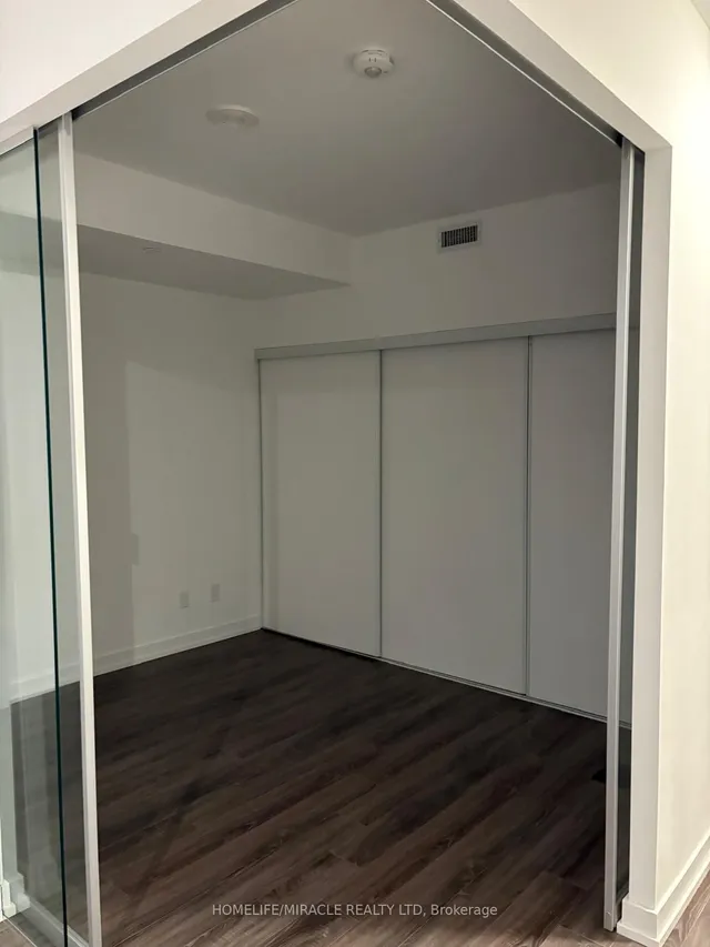 Additional image 8 of 20 Edward St Unit 1422