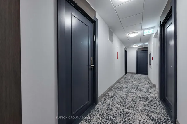 Additional image 4 of 530 St Clair Ave Unit 401