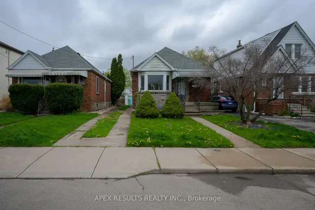 Additional image 3 of 39 Strathearne Ave