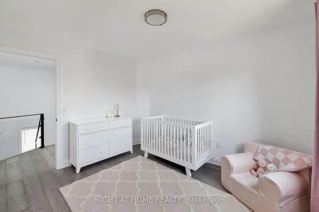 Additional image 31 of 2591 Castle Hill Cres