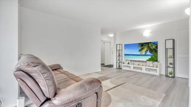 Additional image 15 of 10 Stonehill Crt Unit 307