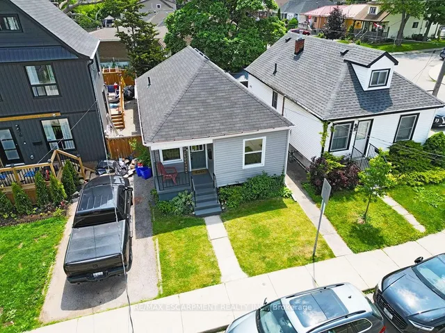 Additional image 3 of 4 Frederick Ave