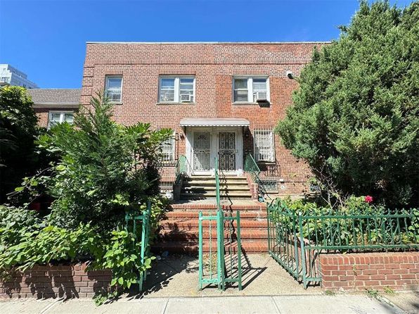 133-25 Blossom Avenue, Flushing, NY 11355