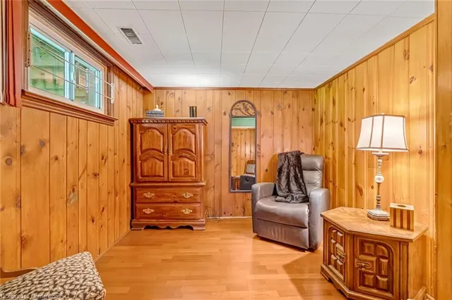 Additional image 34 of 41 Mcnab Blvd