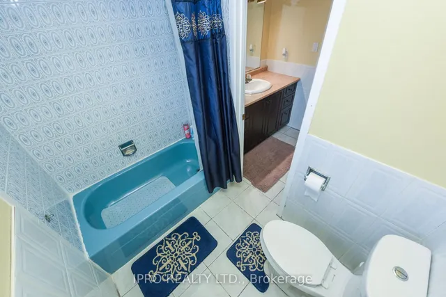 Additional image 26 of 43 Marchbank Cres