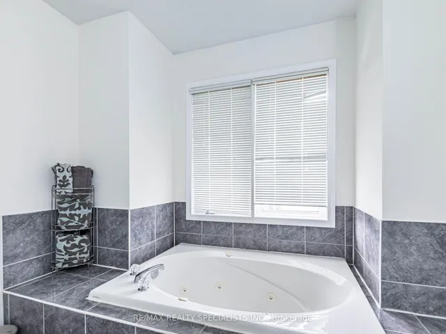 Additional image 38 of 1776 Samuelson Circ