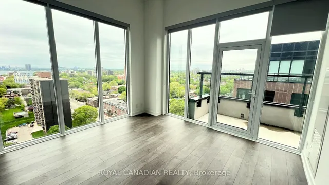 Additional image 4 of 270 Dufferin St Unit PH8