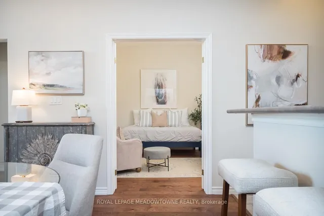 Additional image 17 of 262 Dundas St Unit 318