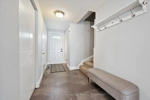 Additional image 7 of 407 Otterbein Rd