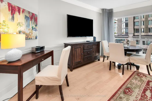 Additional image 16 of 38 Avenue Rd Unit 504