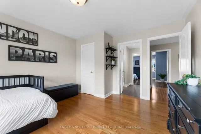 Additional image 27 of 1510 Samuelson Circ