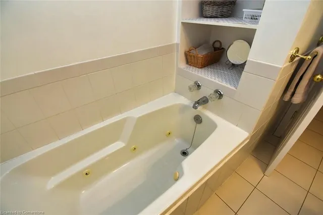 Additional image 15 of 9 Carene Ave